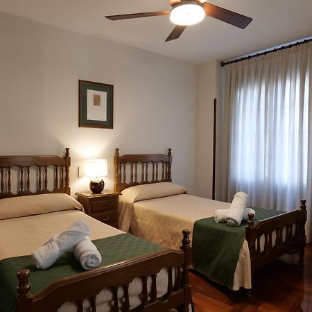 Hostal Cristina Estella Extérieur photo