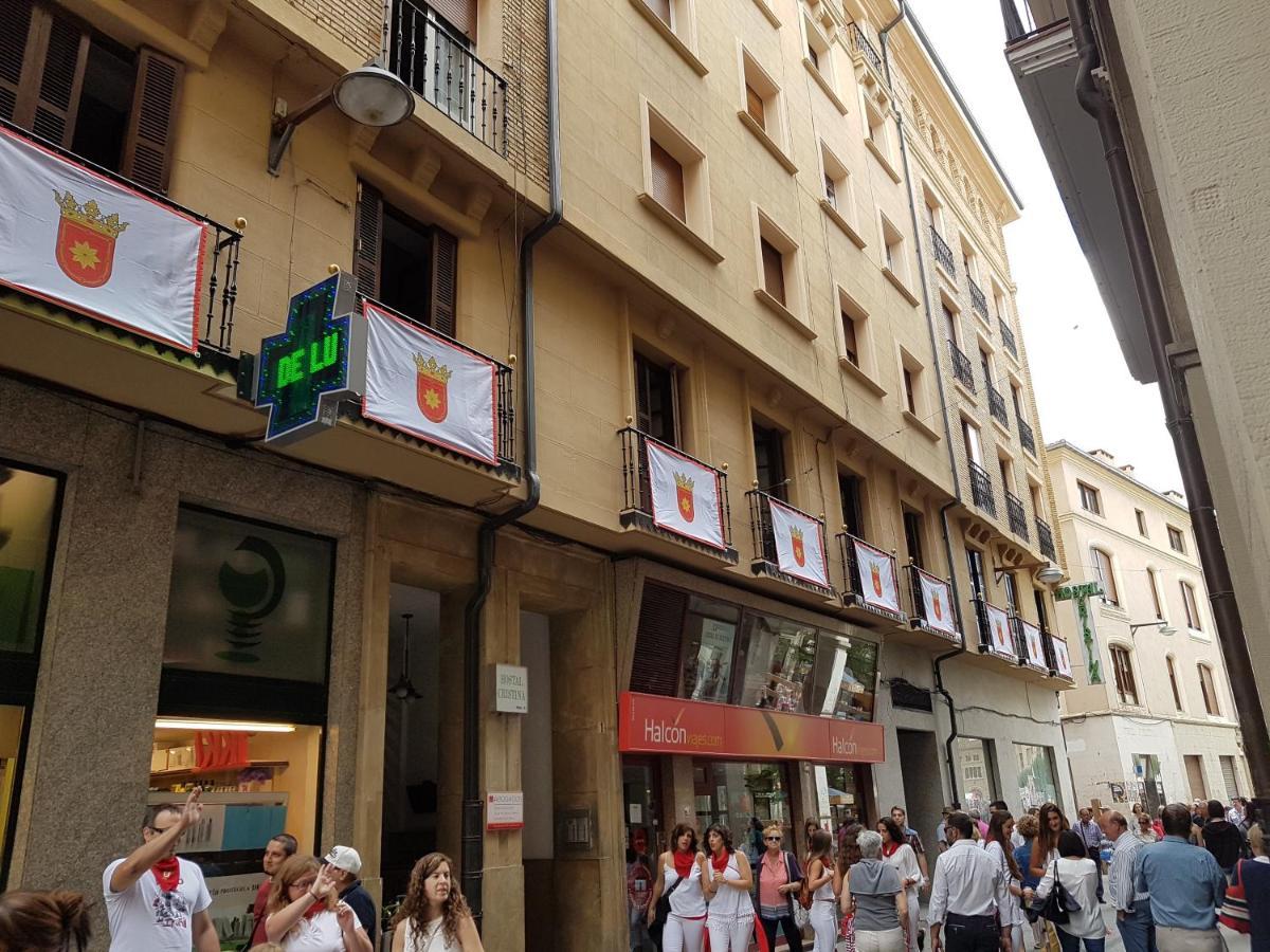 Hostal Cristina Estella Extérieur photo
