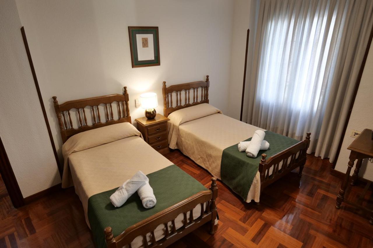 Hostal Cristina Estella Extérieur photo